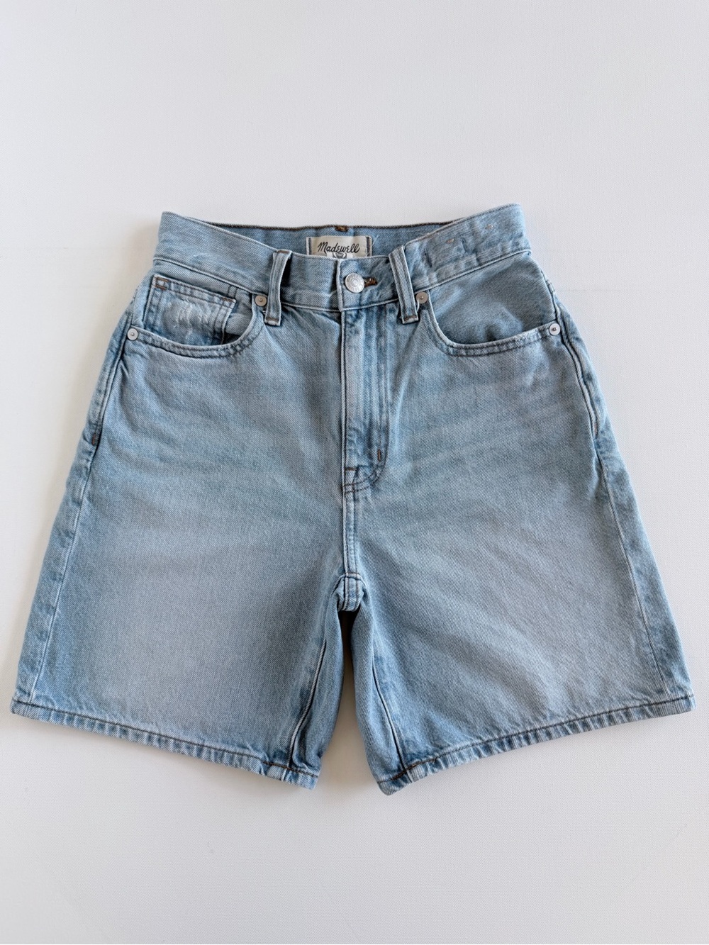 Madewell Baggy Jean Shorts 23 Light Wash High Rise 100% Cotton Denim Bermuda
